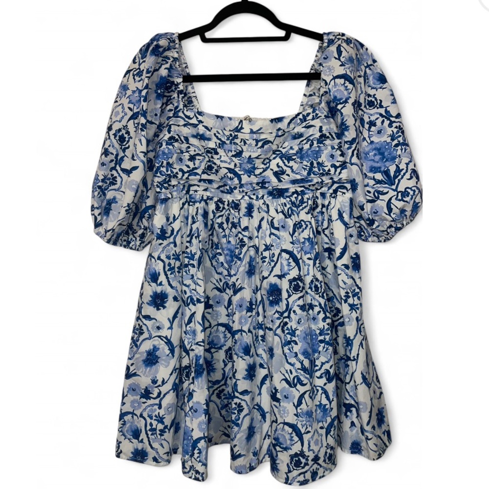 Abercrombie & Fitch blue & white floral dress